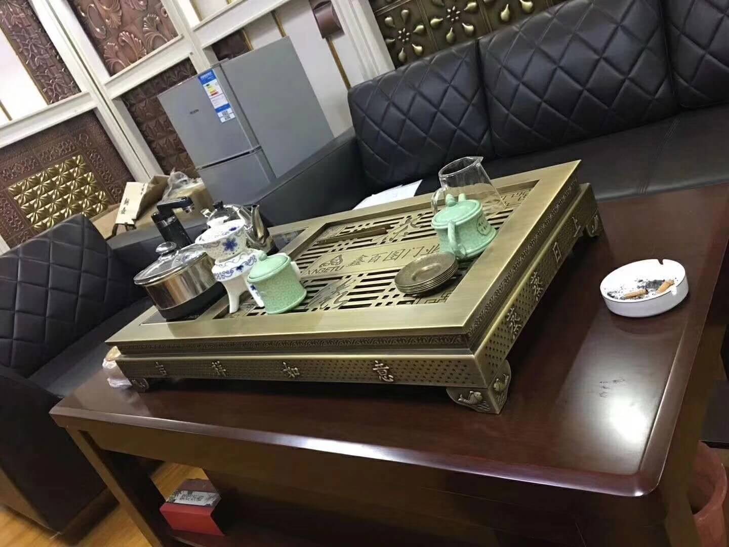 茶几茶杯